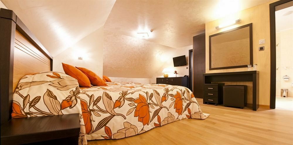 Фото Efbet Hotel