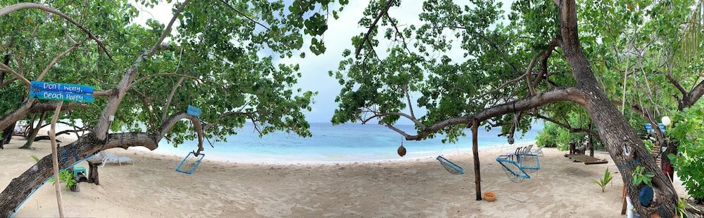 Фото Dhamana Beach