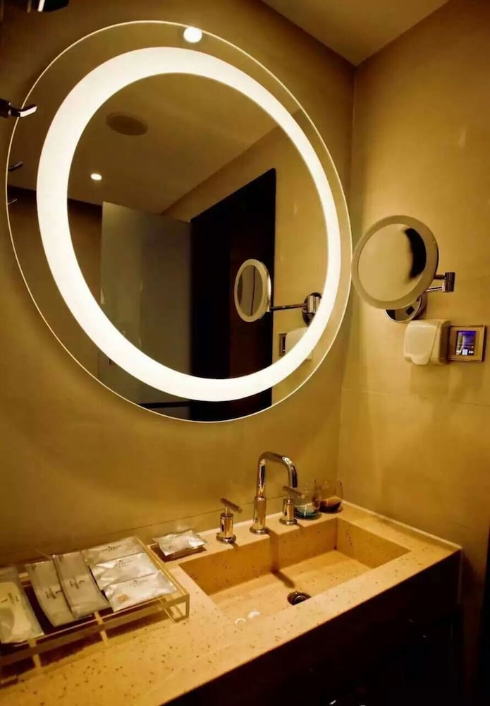 Фото Lavande Hotel Shunyi Metro Station