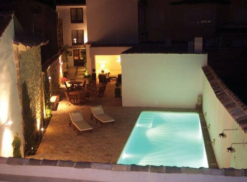 Гостиница Hotel Yit La Casona del Arco в Баезе