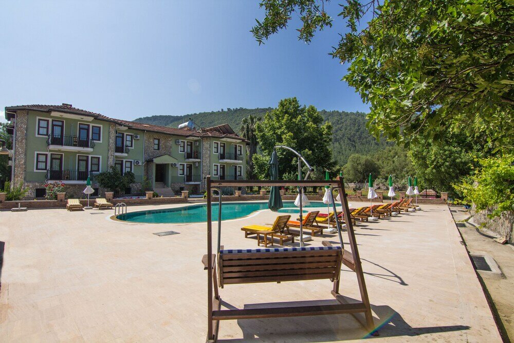 Фото Yeşilkaya Hotel