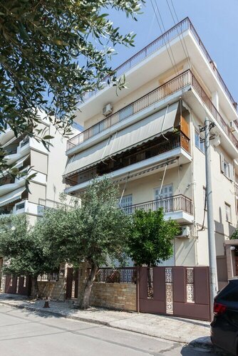 Spacious New apt w View in Agia Varvara