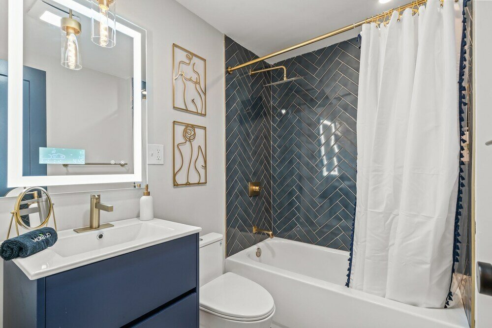 Фото Stylish 3-Bedroom Home in Philly