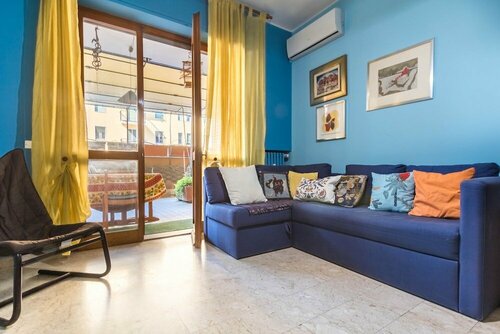 Altido Quiet Apt w Terrace in Beautiful Area