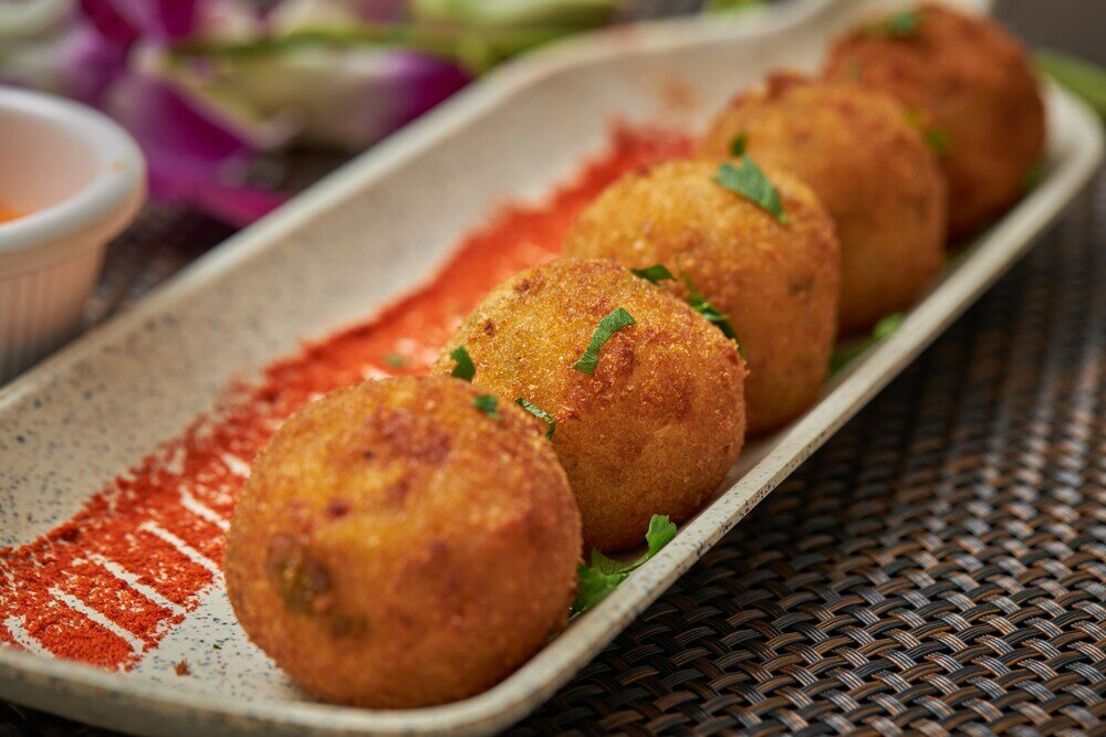 Фото Regenta Inn 4th Block Koramangala