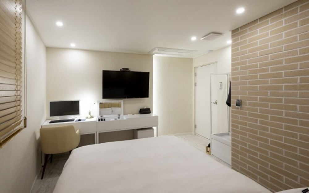 Фото Hotel Yaja Gwangalli