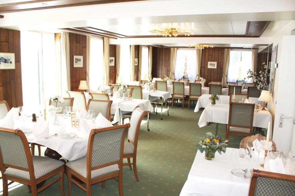 Фото Hotel zur Linde