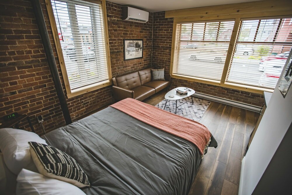 Фото Le Waynewright