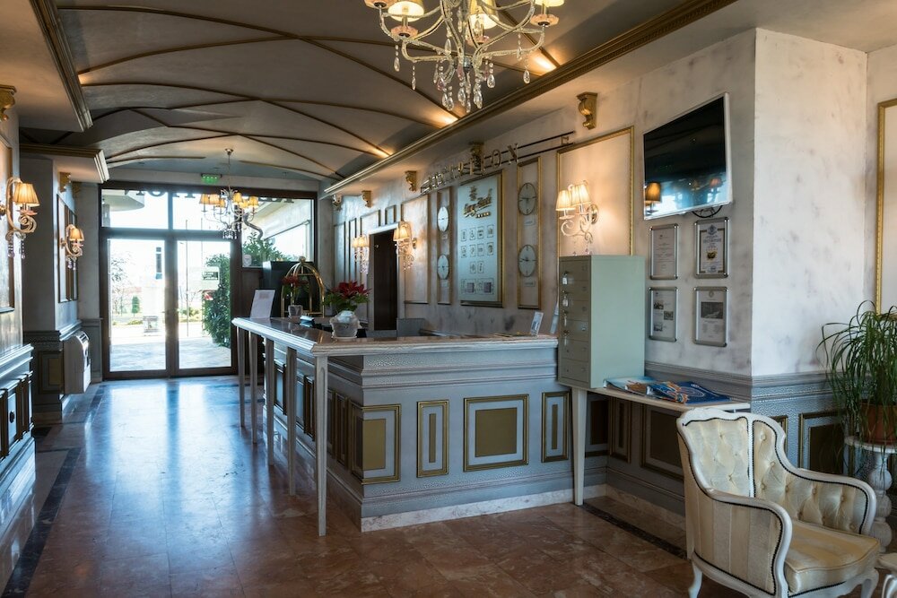 Фото Long Beach Resort & SPA