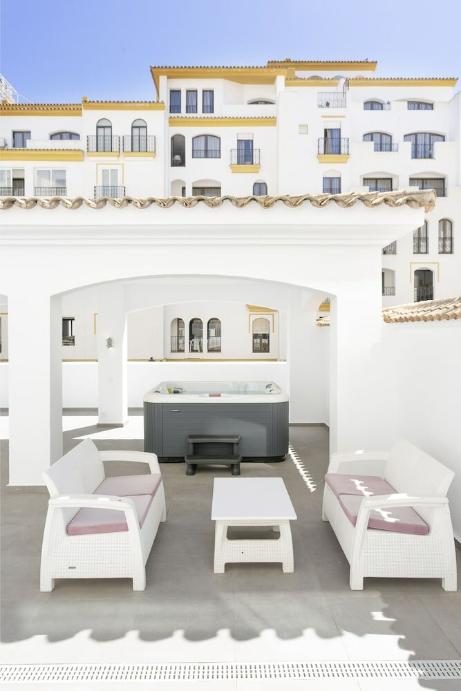 Фото B51 Executive Flats Marbella Puerto Banus