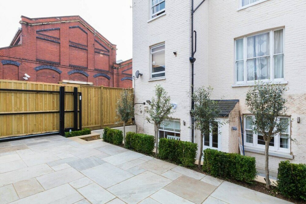 Фото отеля 5