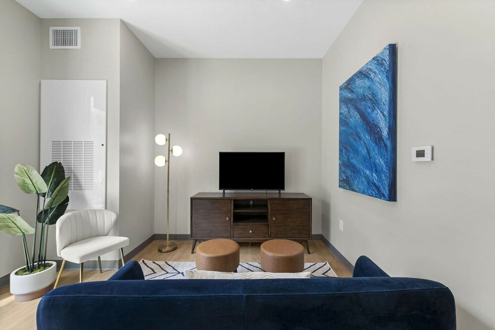 Фото Medley Condos by Barsala