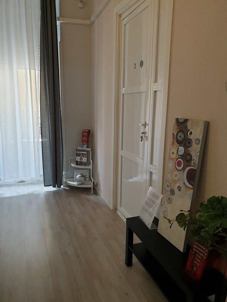 Фото Hostal Plaza Luna