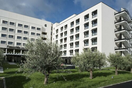 Гостиница Hôtel Forest Hill Paris Meudon-Vélizy в Медоне