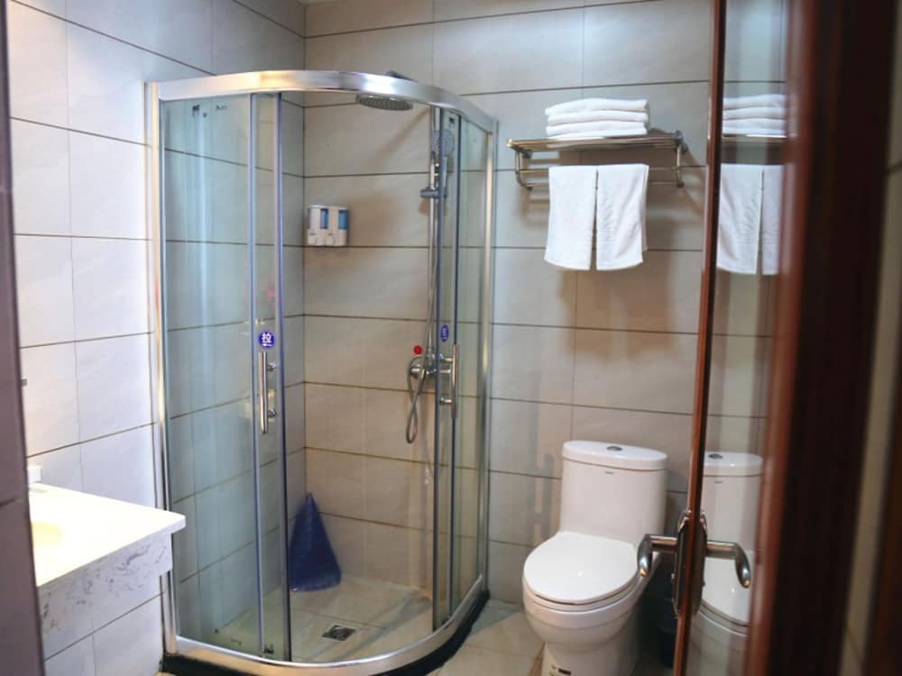 Фото GreenTree Alliance ShiYan Middle BeiJing Road Jinling International Hotel