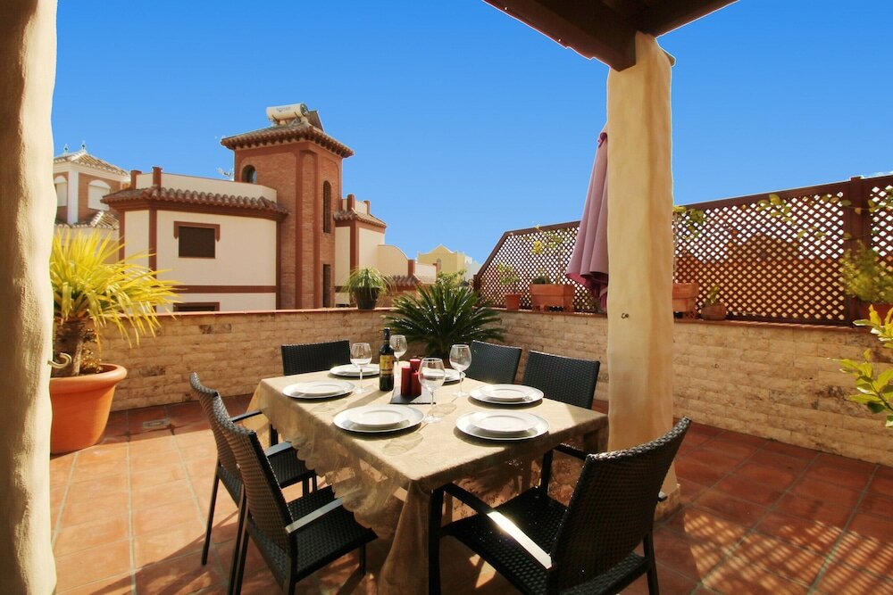 Фото 1033 Villa Laura