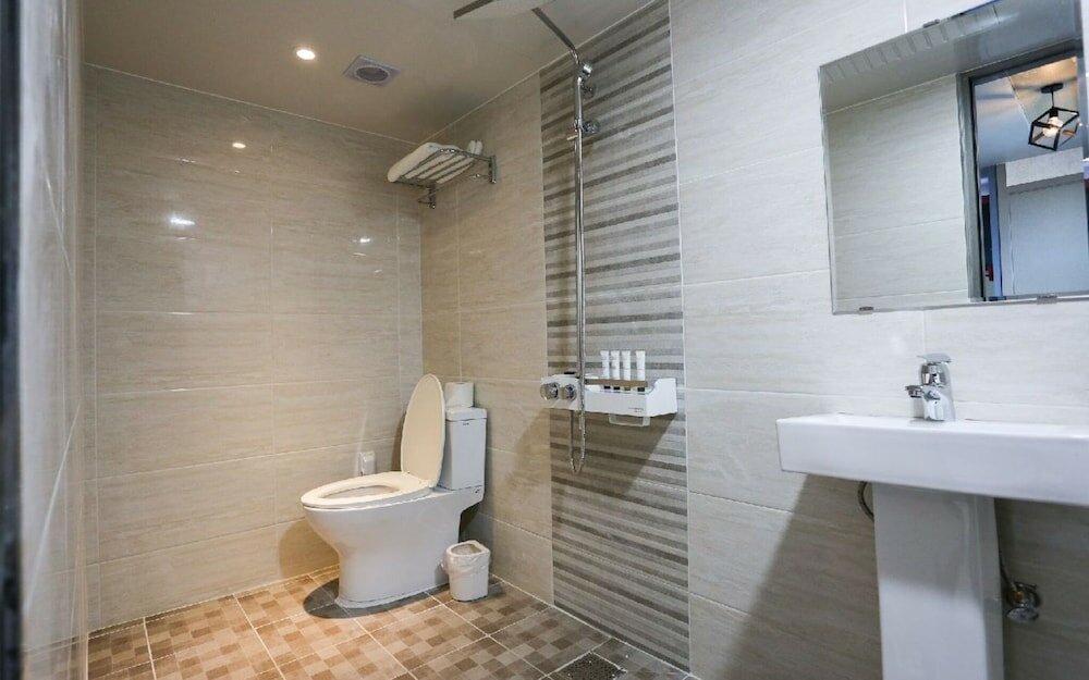 Фото Yeongdeungpo New Silla