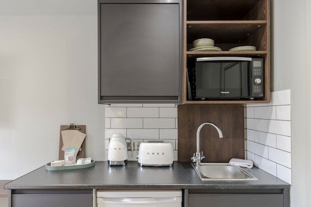 Фото Your Apartment Tooting