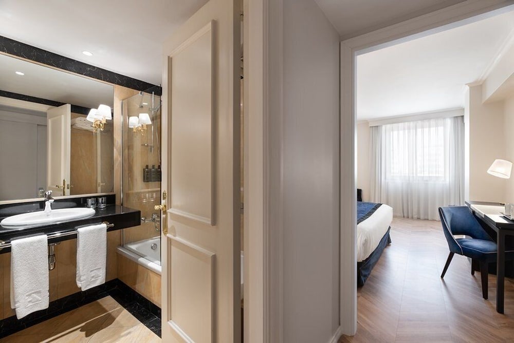 Фото отеля 5