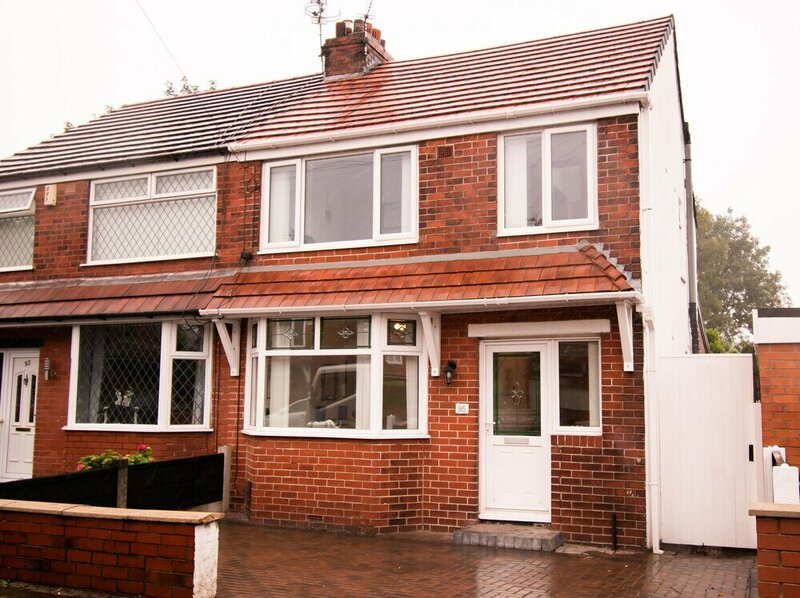 Гостиница Ideal Lodgings in Bury - Redvales