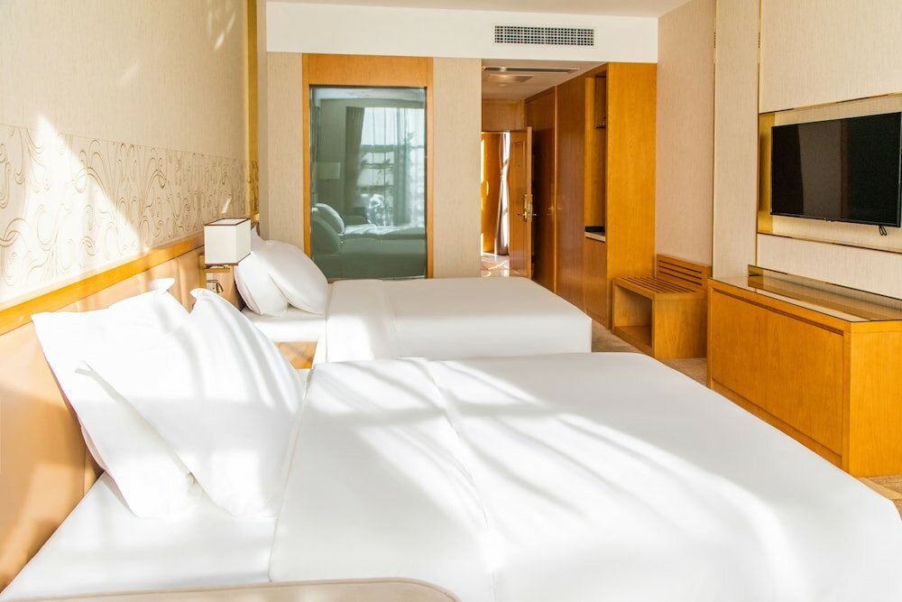 Фото The Venice Hotel and Casino