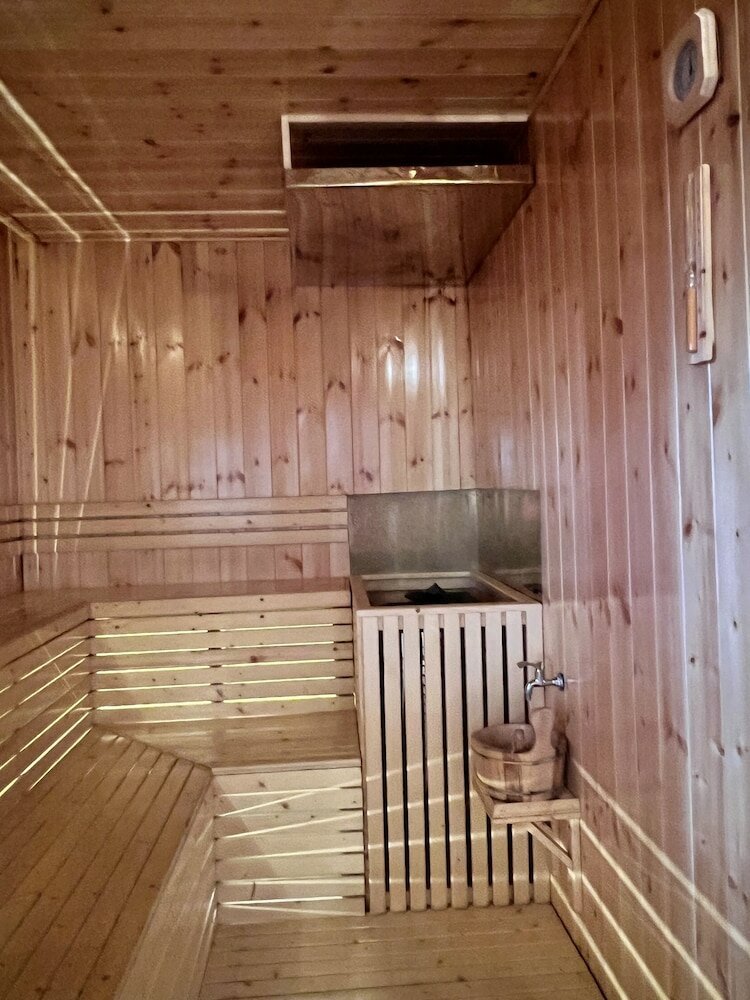 Фото Kiwi Hotel & Apartments