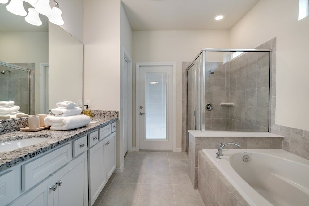 Фото 8 Bed 6 Ba Villa with Games, Pool & SPA