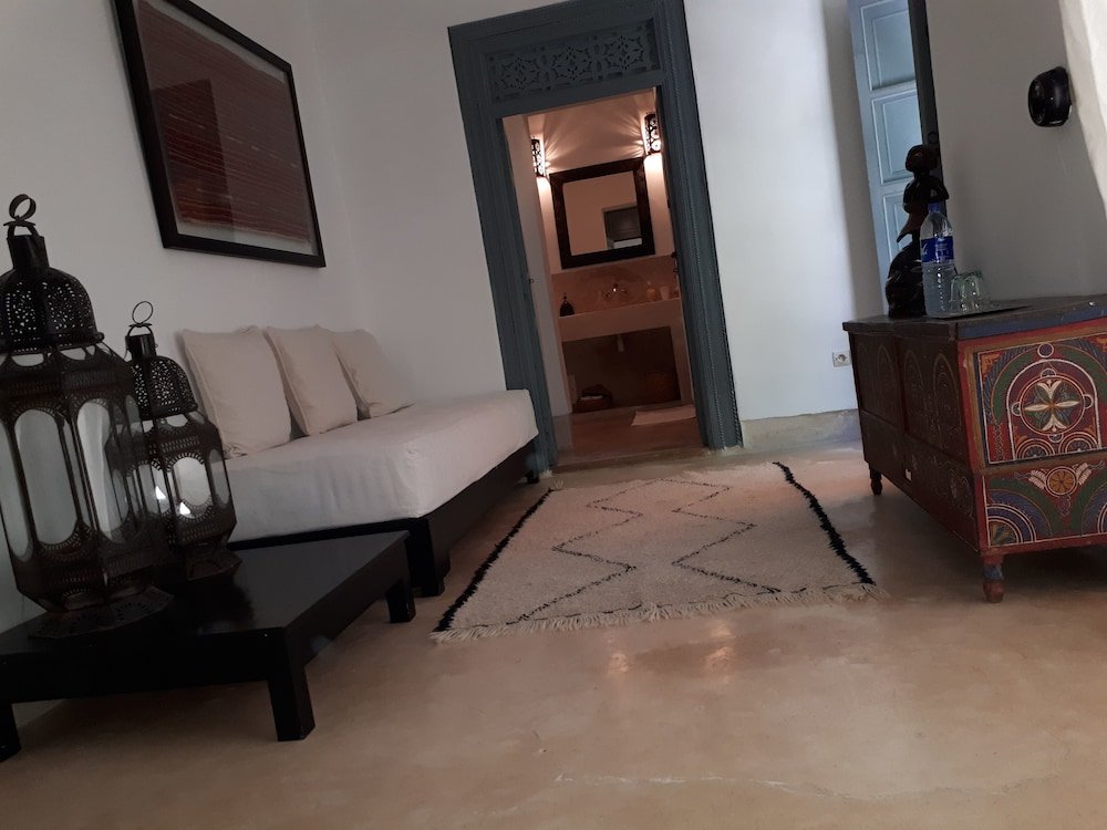 Фото Riad Tchaikana