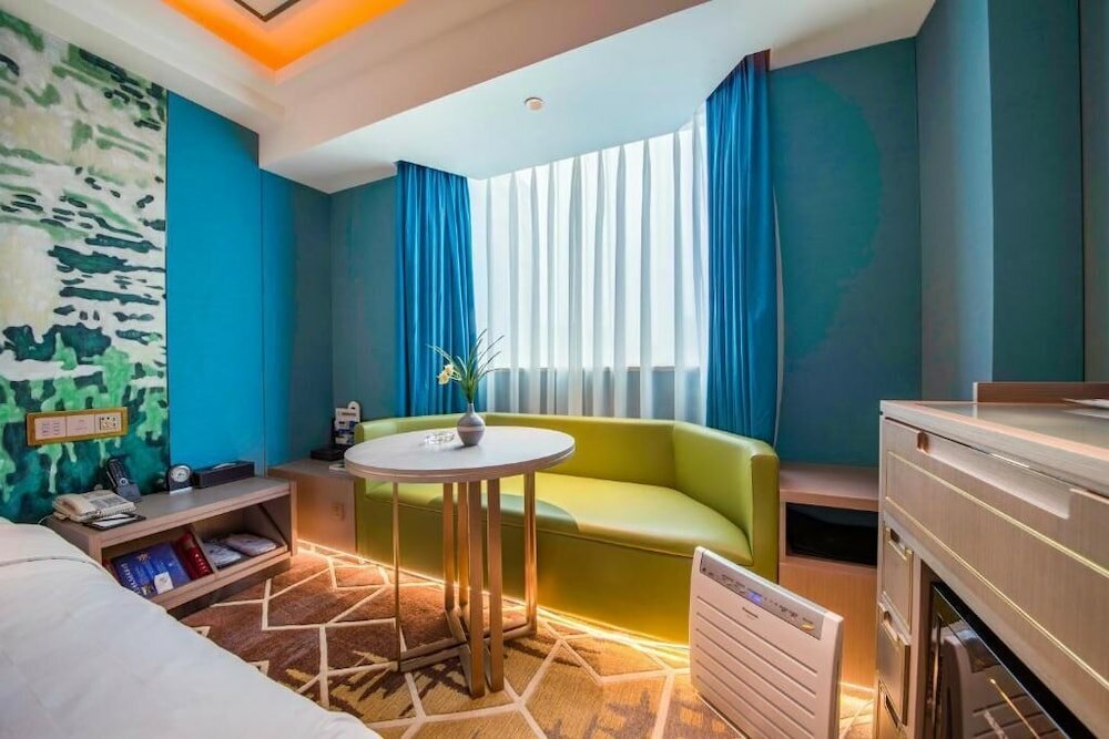 Фото Chengdu Tianfu Sunshine