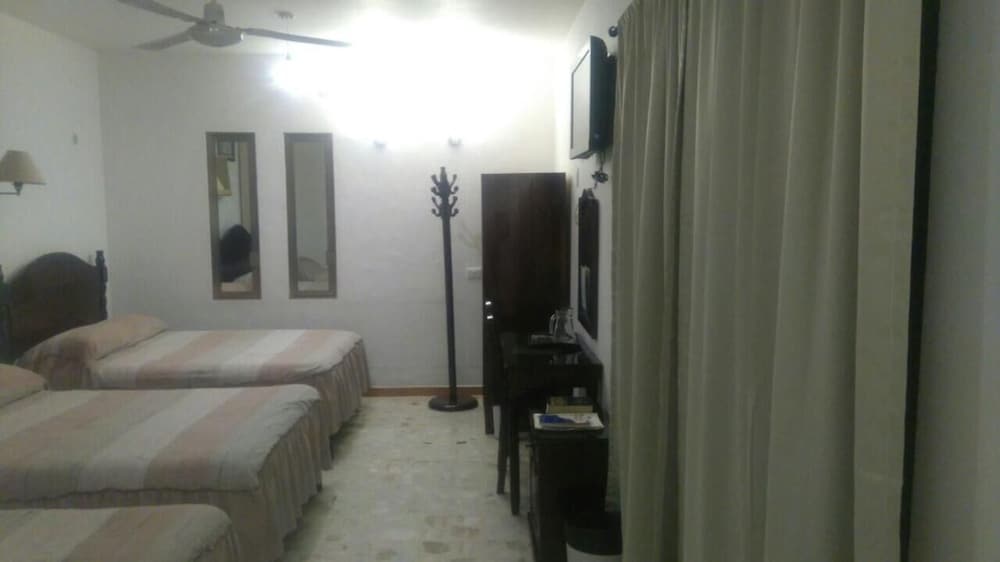 Фото Hotel Claudia