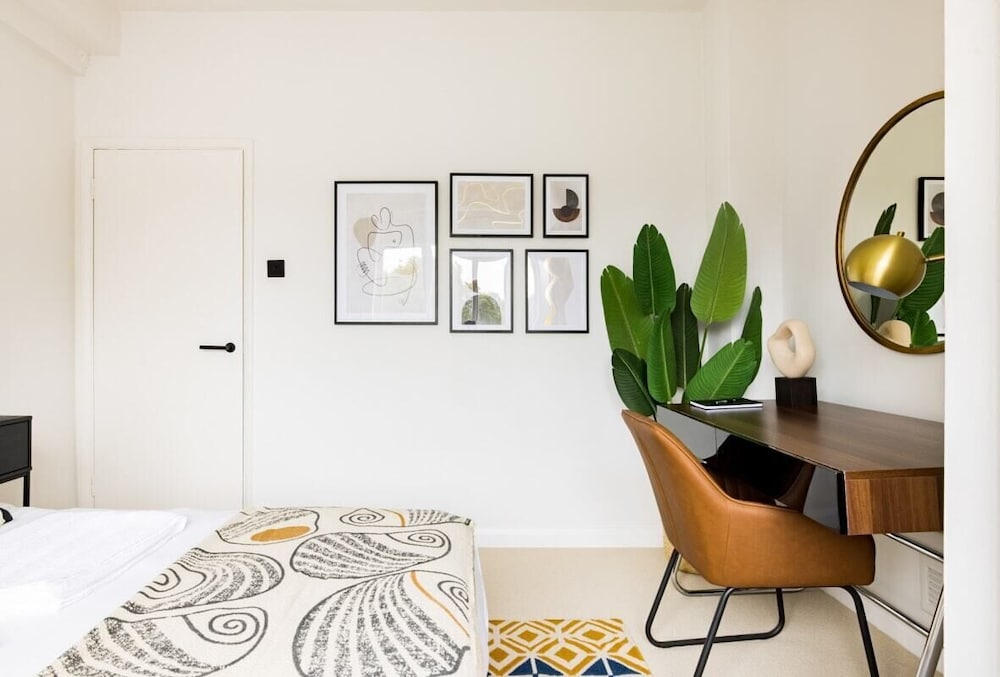 Фото The Notting Hill Hideaway - Quaint 1bdr Apartment