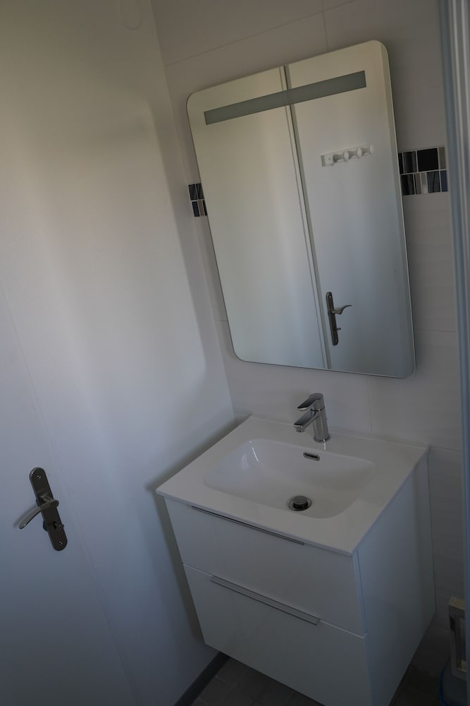 Фото Apparts Confort 87