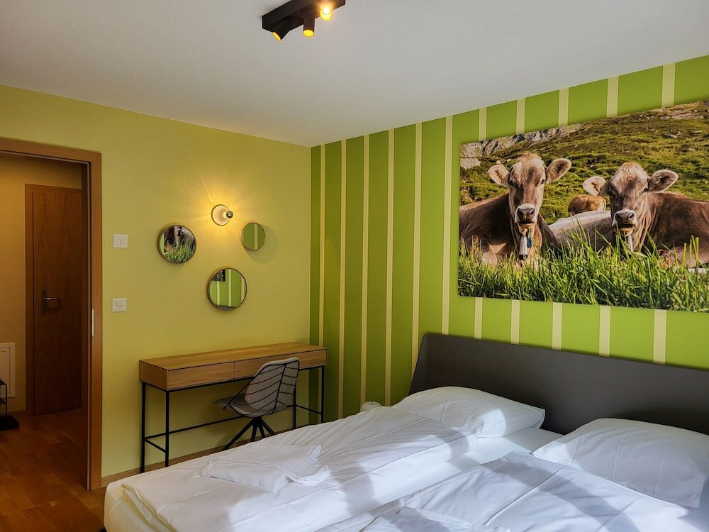 Фото Chalet Apartments Iseltwald