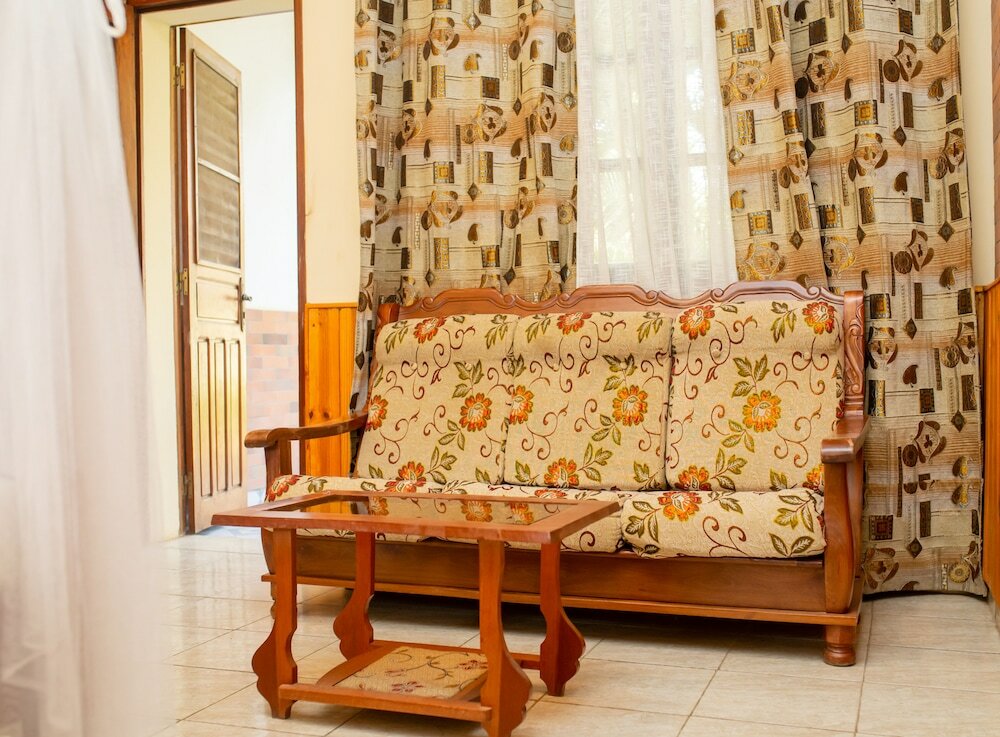 Фото Victory Hotel & Restaurant Tulear