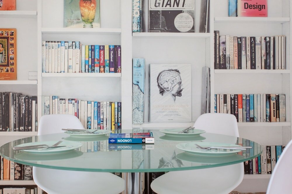 Фото Oxford Street & Soho Modern 2 Bed Apt