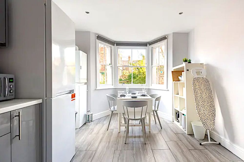 Фото East London Short Let's