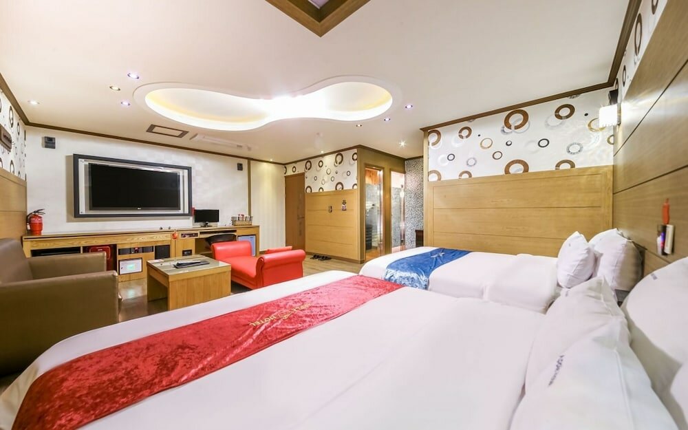 Фото Yeosu Apple Hotel