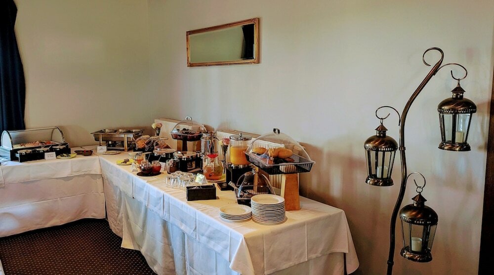 Фото Hotel und Restaurant Hainberg Ug