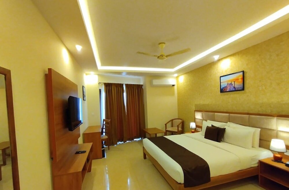 Фото Malnad Shire