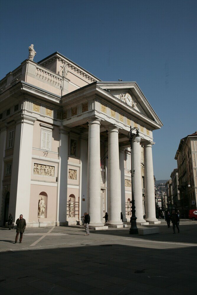 Фото отеля 3