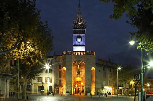 Гостиница Hotel Bel'Alp Manosque в Маноске