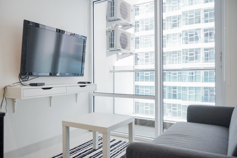 Фото Chic 1br Brooklyn Apartment near Ikea Alam Sutera