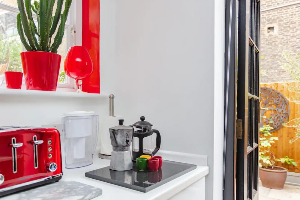 Фото Quirky 2 Bedroom Apartment in Elephant and Castle