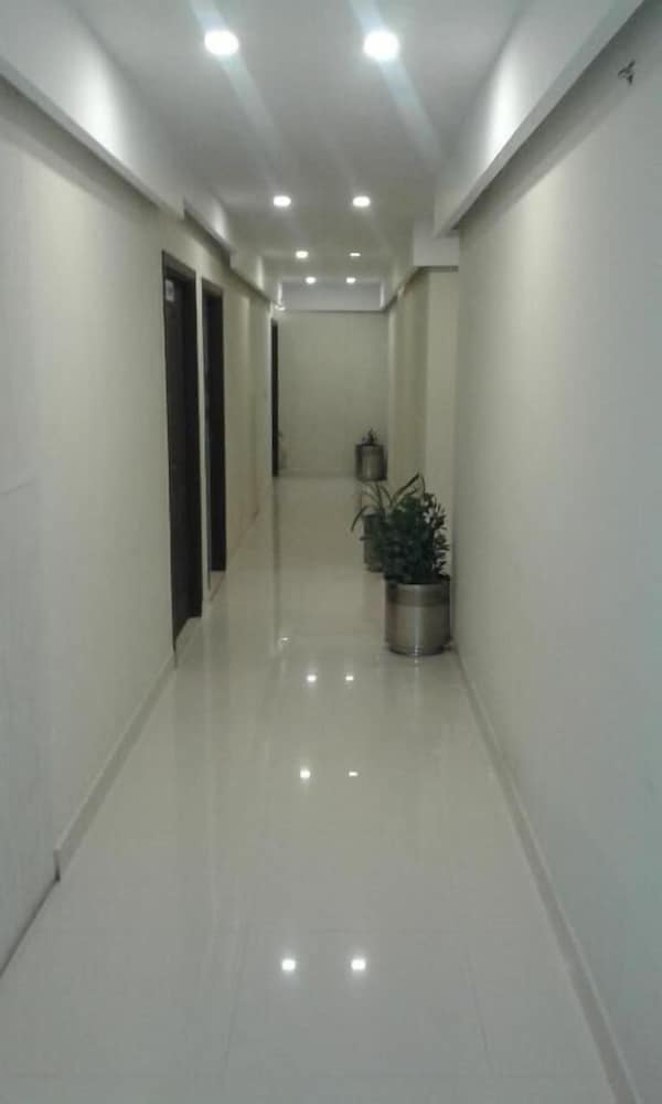 Фото Hotel Silver Sand Multan