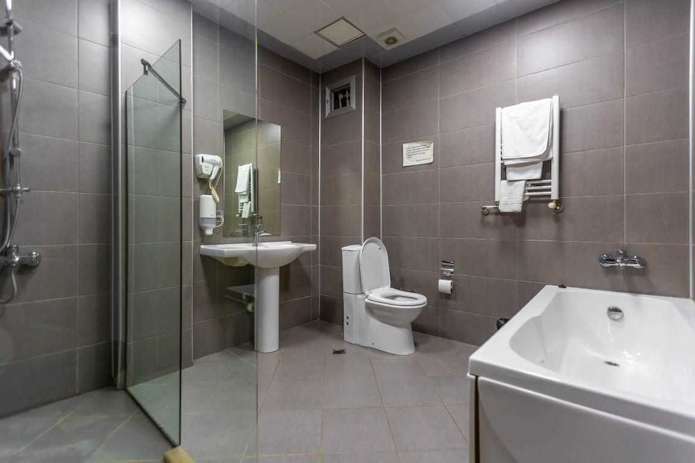 Фото Diplomat Hotel Baku