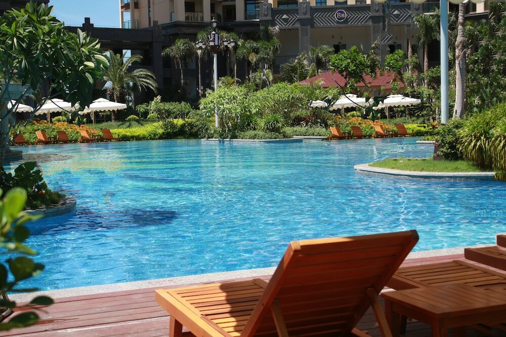 Фото отеля 2