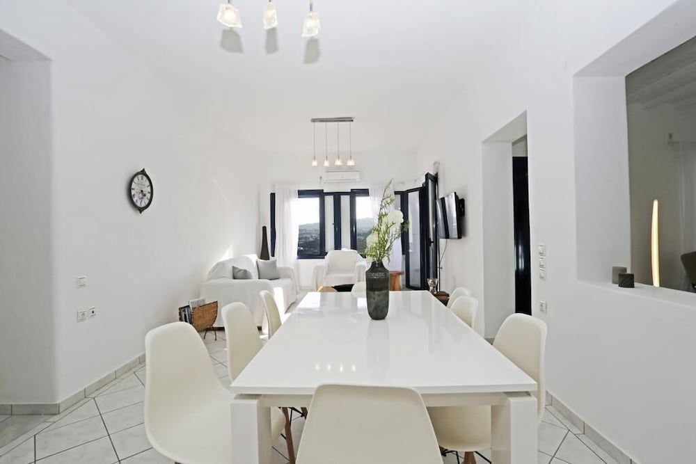 Фото Villa Aella