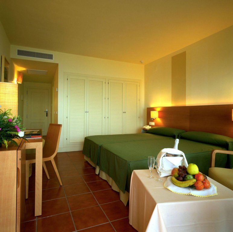 Фото Parador De Nerja