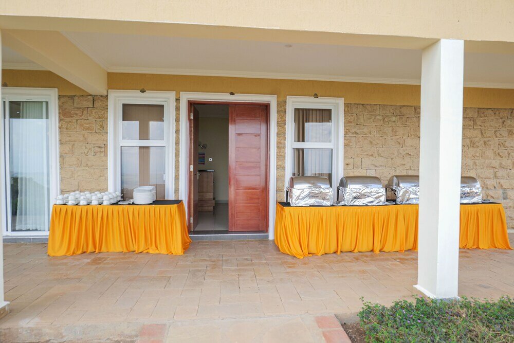 Фото Lake Elementaita Mountain Lodge