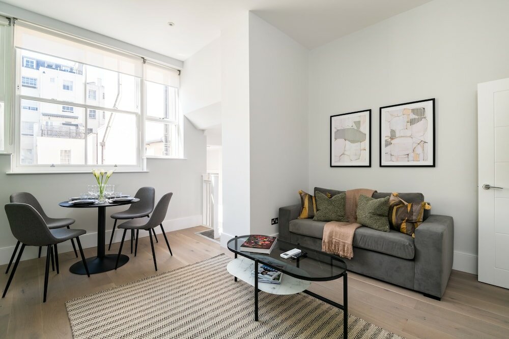 Фото 2 Queensberry Place by Stayo